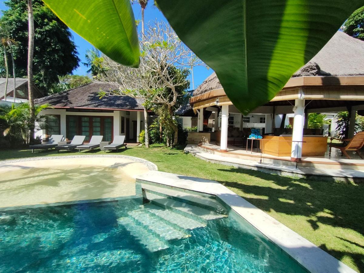 Taman Wana Seminyak Luxury Villas Esterno foto